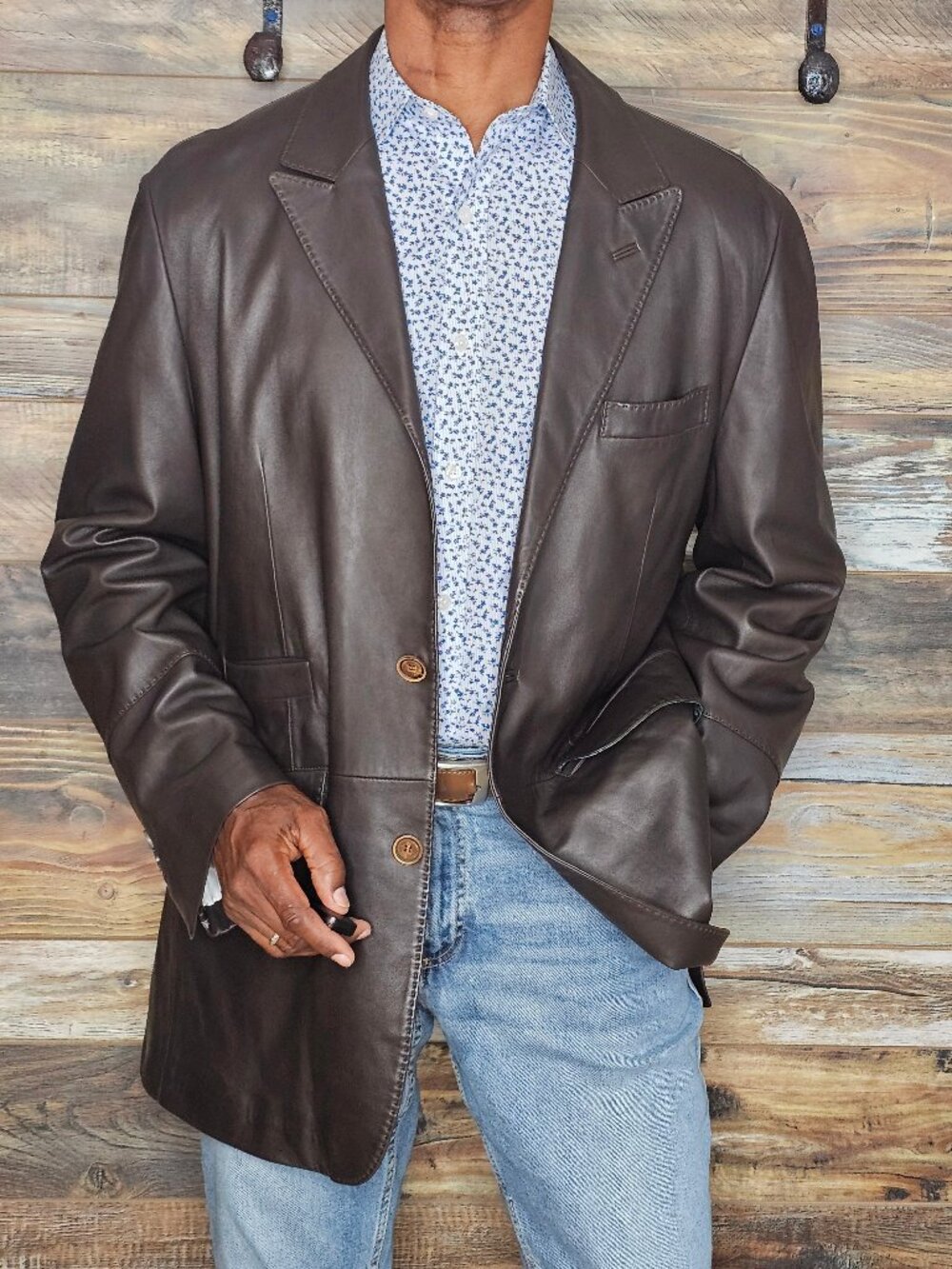 Robert Graham Soft Leather Working Cuffs Dual Vent Peak Stitched Lapel Jacket 44